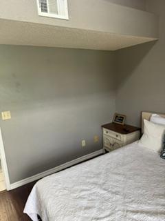 Foto del edificio - 27 Fall Creek Dr