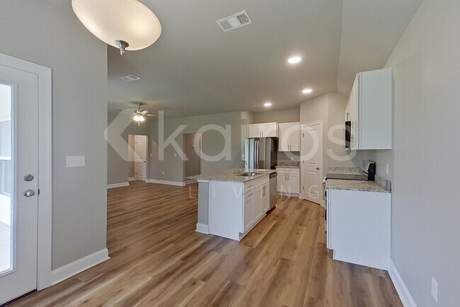 Foto del edificio - 13754 Willowmore Dr