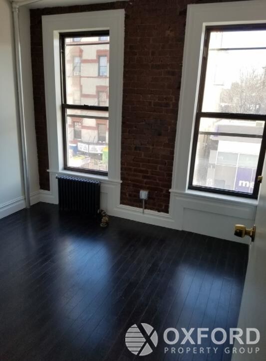 Building Photo - 1864 Lexington Ave