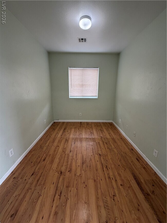 Building Photo - 3814 Kit Fox St
