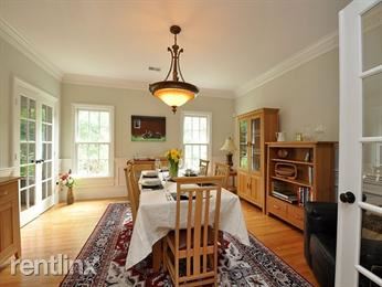 Building Photo - 81 Montvale Rd