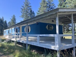 Building Photo - 159 Esteban Ln