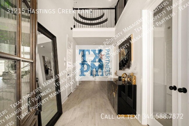 Foto del edificio - 31215 Hastings Creek Ln