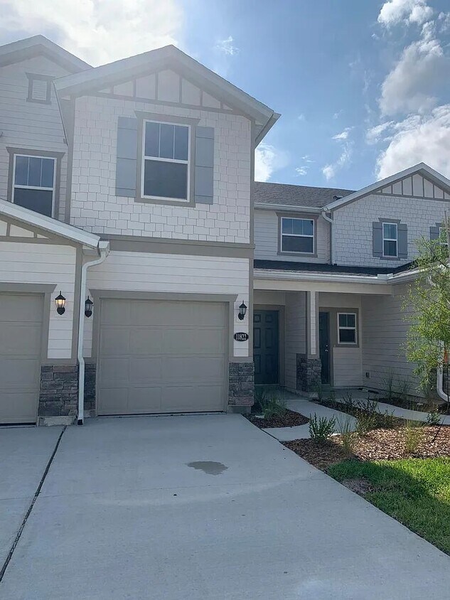 Foto principal - 11822 Junegrass Rd