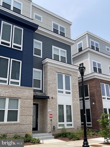 Photo - 3612 Farr Avenue Unit Townhome