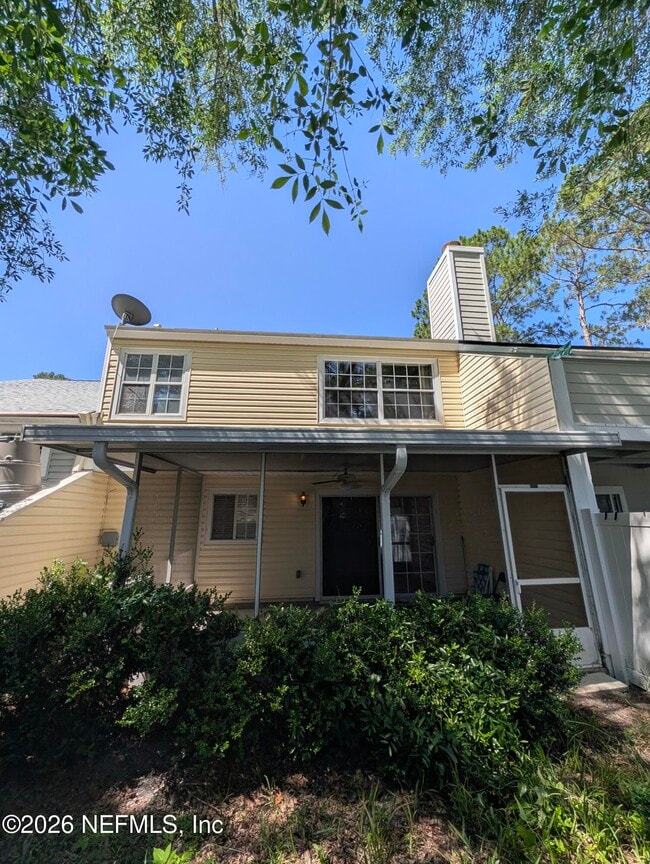 Building Photo - 8175 Dunbarton Ct