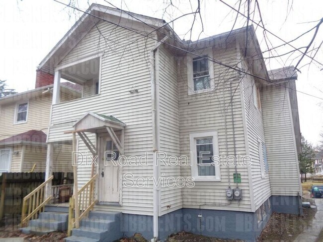 Foto del edificio - 1150-1152 Grafton Ave