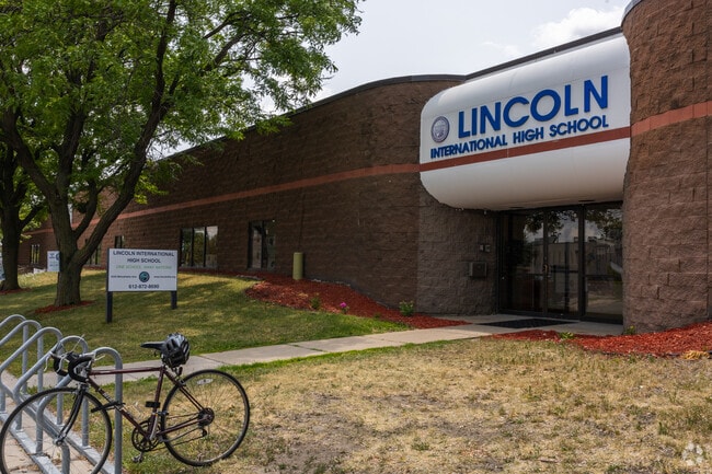 Lincoln International High School is in the Seward neighborhood of Minneapolis.