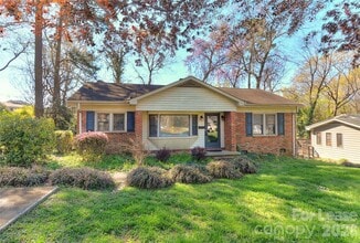 Building Photo - 1308 Mockingbird Ln