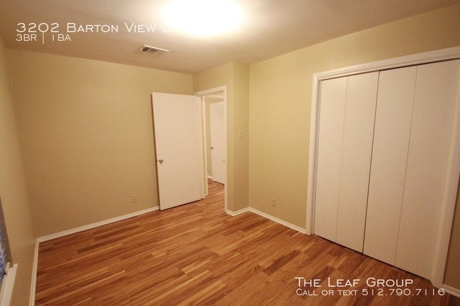 Building Photo - Ready For Move-In!