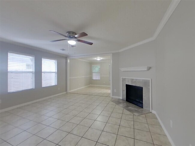 Building Photo - 1043 Somercotes Ln