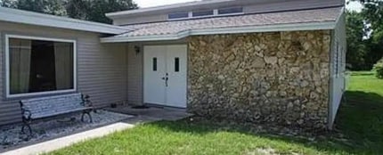 Building Photo - 257 S Fairbairn Dr