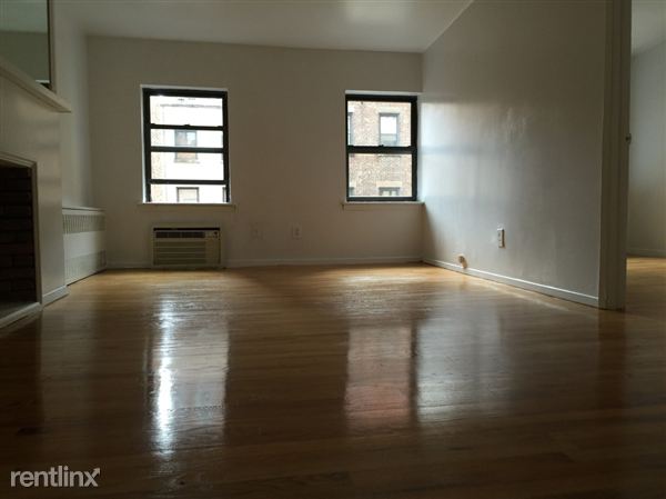 Building Photo - 114 E 39th St