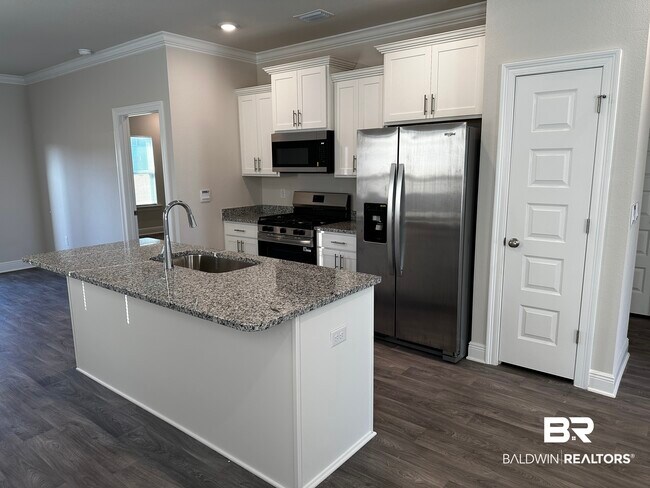 Building Photo - 32236 Revere Dr