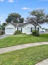 Building Photo - 1443 Tall Pine Ct