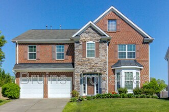 Building Photo - 4612 Dry Creek Ct