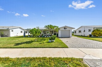Building Photo - 1708 SW 18th St