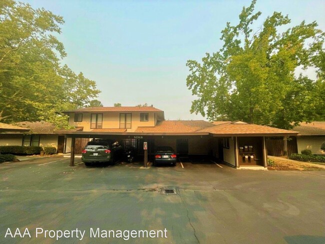 Foto del edificio - 2 br, 1.5 bath House - 5470 Roundtree Driv...