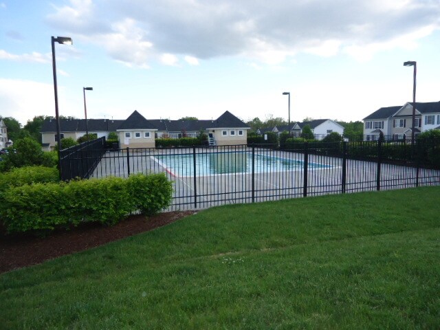 Foto del edificio - 115 Seabreeze Ln