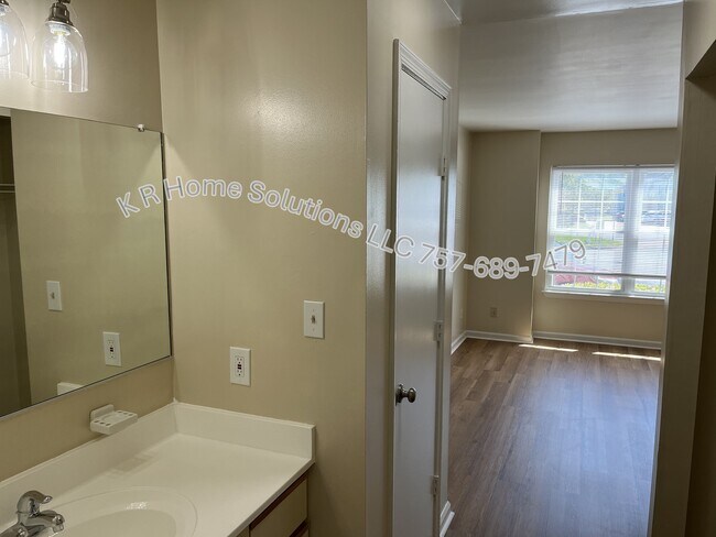 Foto del edificio - 1449 Olivewood Ct