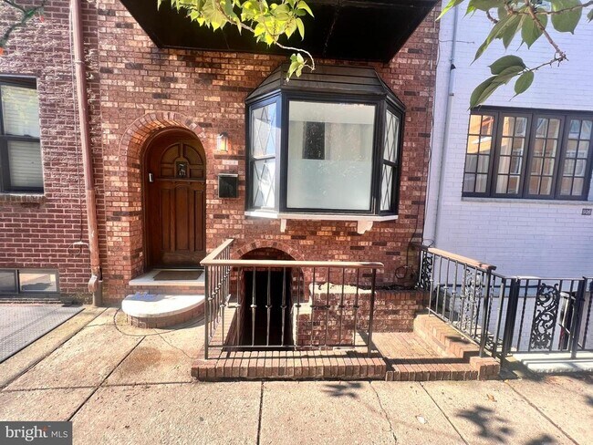Foto del edificio - 924 Catharine St