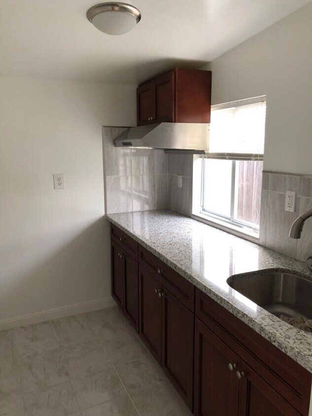 16278 Ashland Ave, San Lorenzo, CA 94580 House for Rent in San