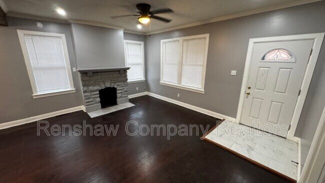 Building Photo - 3244 Spottswood Ave