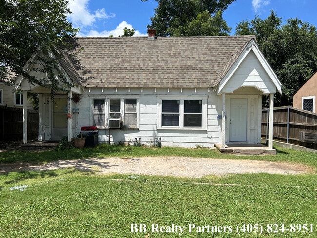 Building Photo - 4207 E 4th Pl