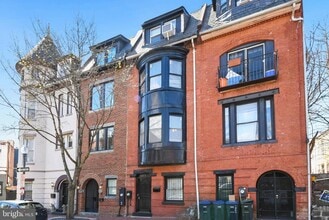 Building Photo - 1852 5th St NW