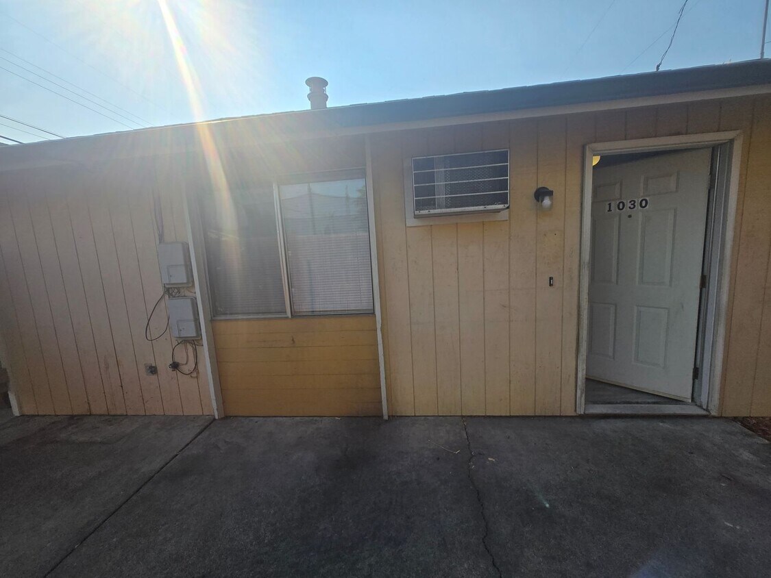 Primary Photo - 2 Bed - 1 Bath Unit with Covered Parking