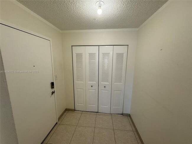 Building Photo - 7900 Camino Cir