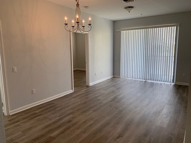 Building Photo - 4126 Breakview Dr