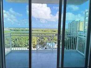 Building Photo - 350 N Federal Hwy