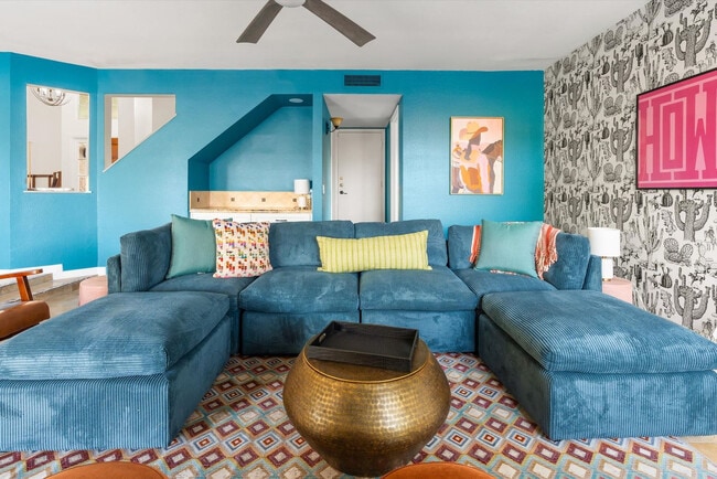 Building Photo - 7804 W Pershing Ave