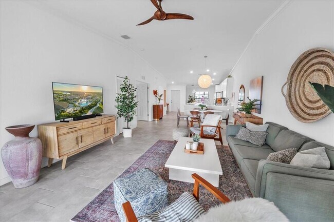 Foto del edificio - 5711 Palmer Cir