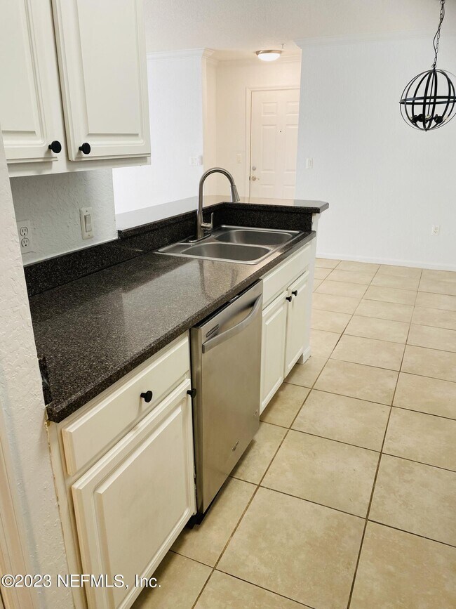 Building Photo - 440 Timberwalk Ct
