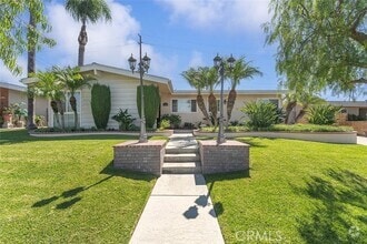 Building Photo - 14022 Elmbrook Dr