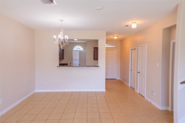 Foto del edificio - 5123 Harbor Palm Dr