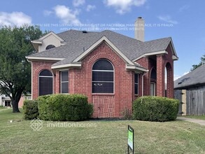 Building Photo - 4402 Laredo Dr