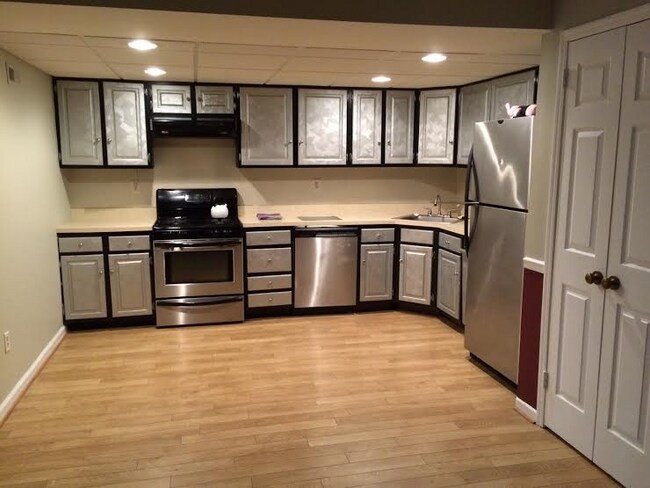 Foto del edificio - Beautiful 2 Bedroom  2Bath Condo Apartment...