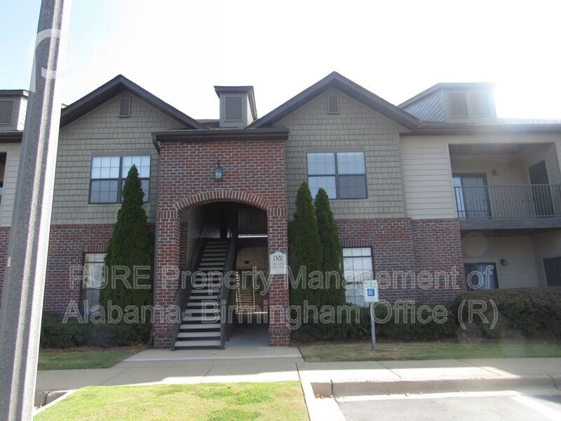 Primary Photo - 1322 Riverhaven Pl
