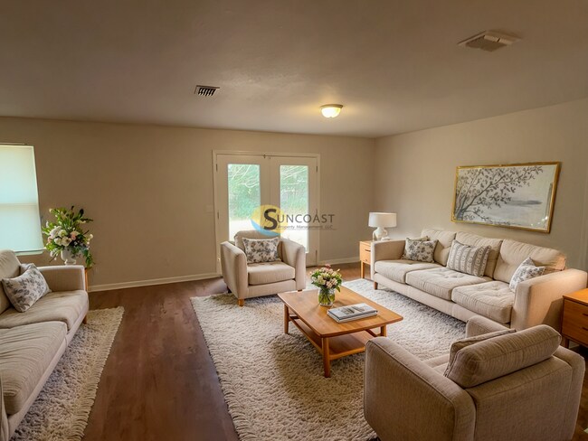 Foto del edificio - Gorgeous 4BR/2BA Home for Rent on the West...