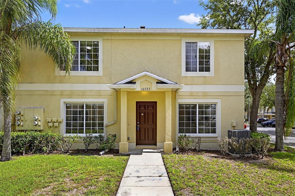Foto principal - 10737 Keys Gate Dr