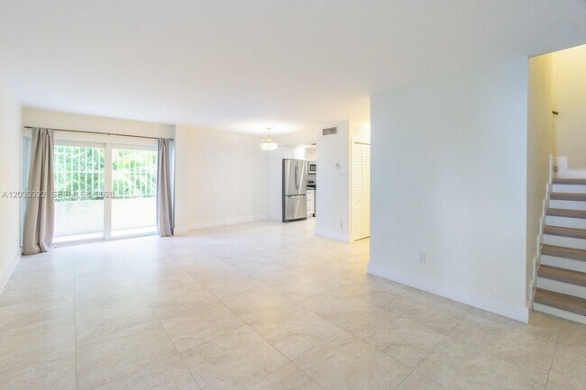 Foto del edificio - 5838 SW 74th Terrace