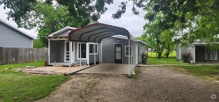 Building Photo - 5701 County Rd 288