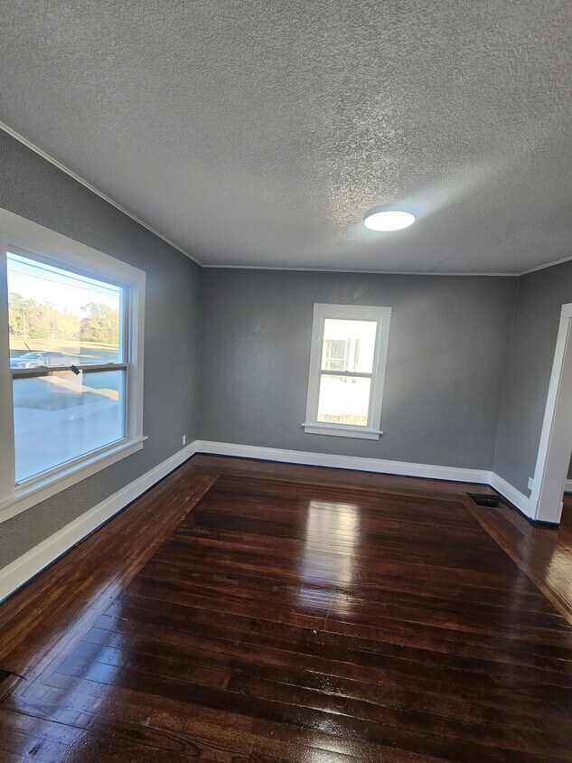 Foto del edificio - 2174 Lafayette St