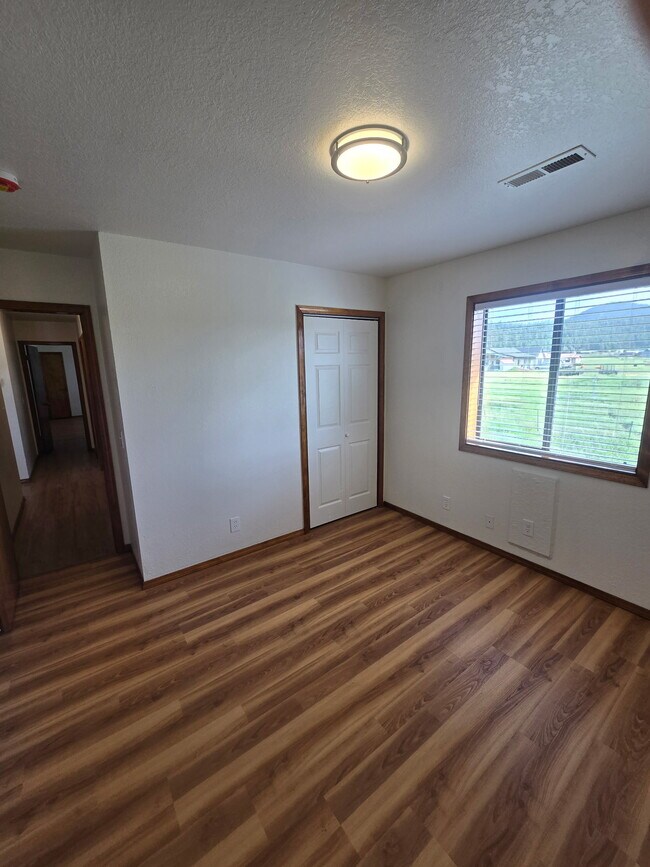 Foto del edificio - 7375 W Bridle Trail