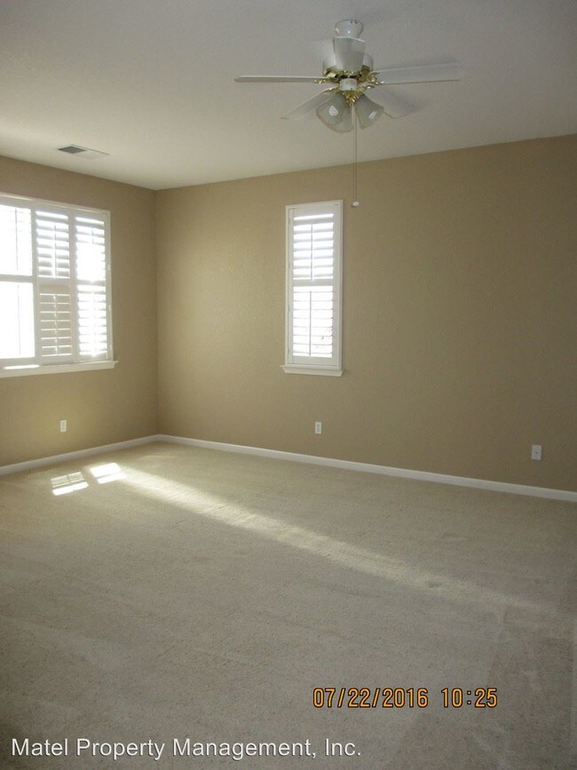 Building Photo - 2900 Temescal Dr