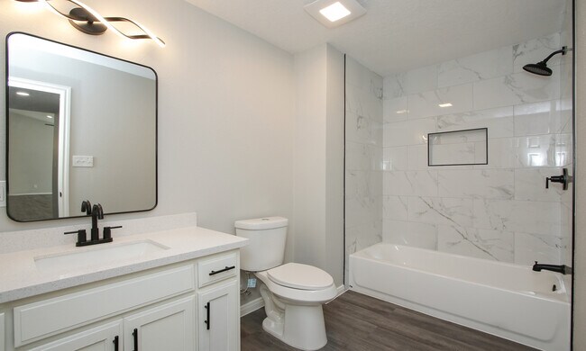 Foto del edificio - 6610 Crestridge St