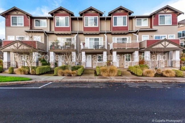Building Photo - 15090 SW Warbler Way